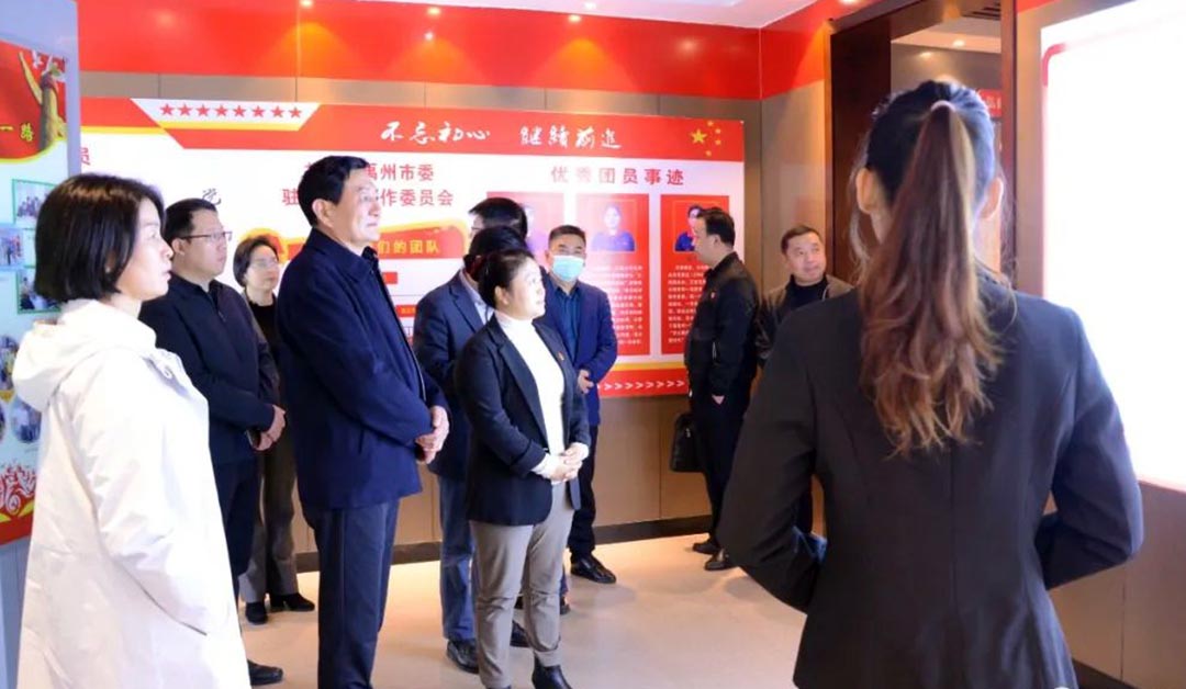 全省“兩新”組織黨建交流觀摩組蒞臨大張公司調(diào)研交流(圖2) 全省“兩新”組織黨建交流觀摩組蒞臨大張公司調(diào)研交流(圖2)